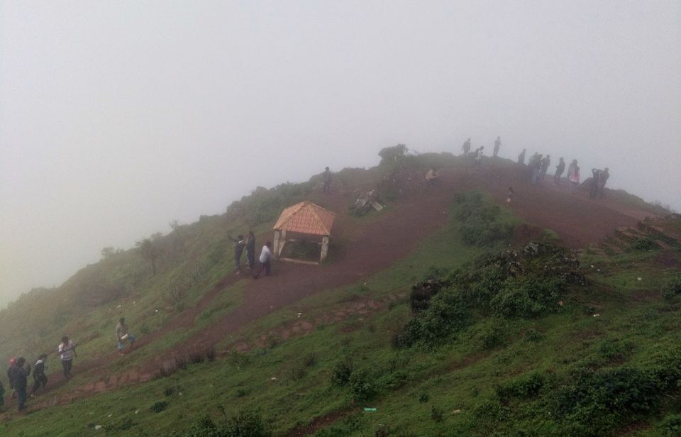 Photo of Kemmannugundi, Manchethevaru, Karnataka, Indien by Sindhura B R