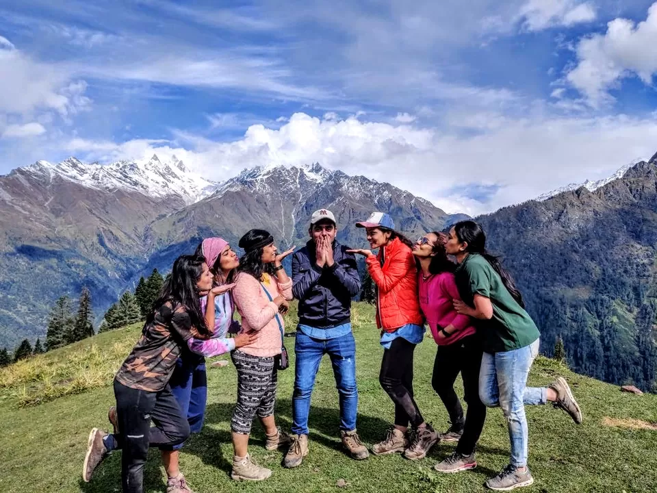 Photo of Bunbuni Pass Himachal Pradesh Trek, BUNBUNI, Sosan, Himachal Pradesh, India by Niyati Saxena (migrantmusings)