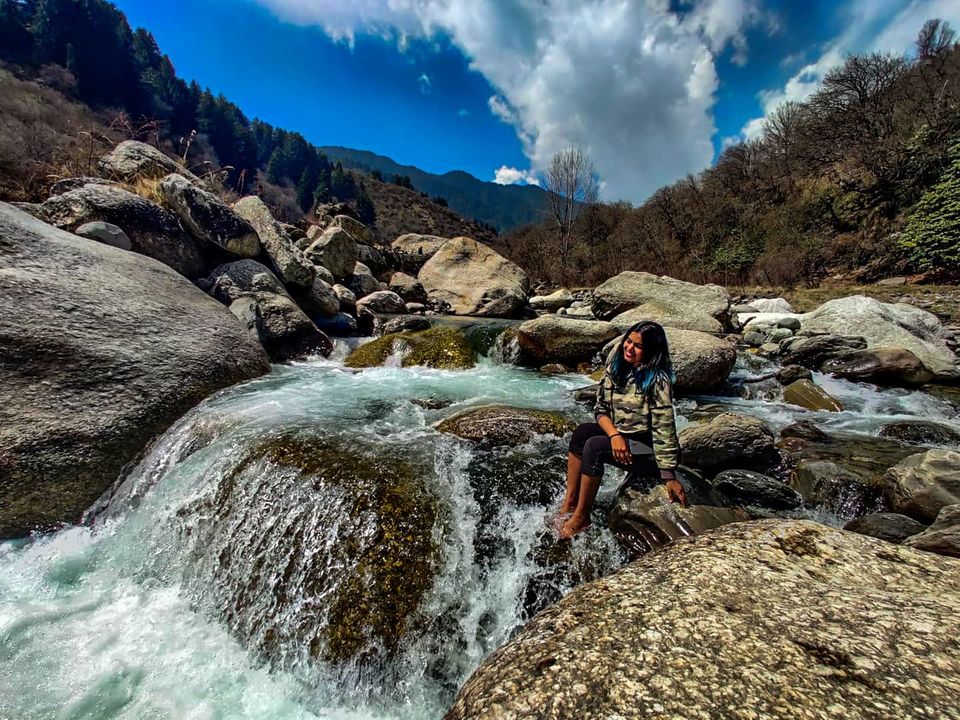 Photo of A Love Letter To Waterfalls by Niyati Saxena (migrantmusings)