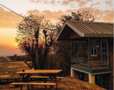 Photo of 5 Drop Dead Gorgeous Properties Under Rs 1000 Where You Should Wake Up to by Niyati Saxena (migrantmusings)