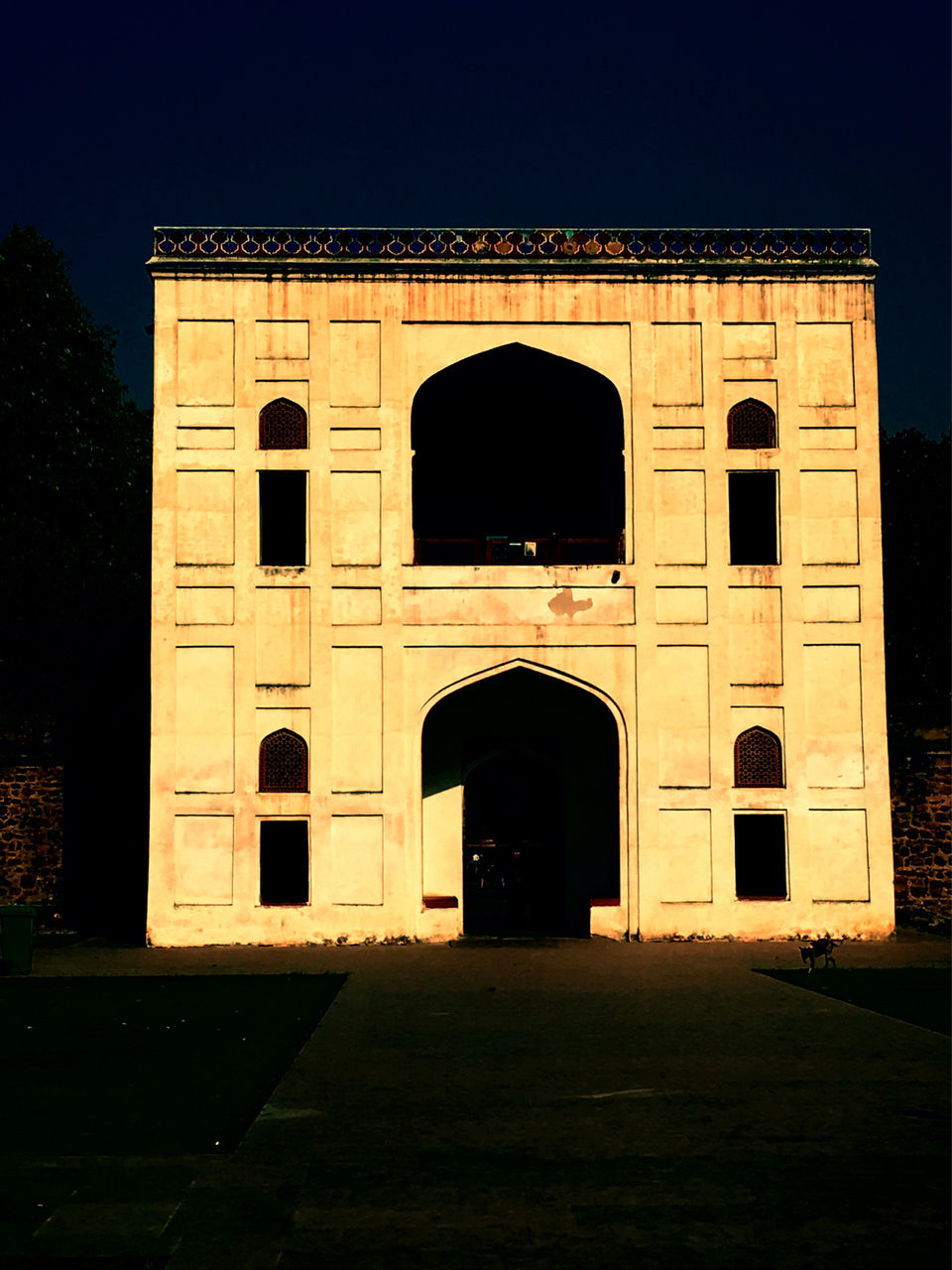 Photo of Peace placed at the centre. by Priyank