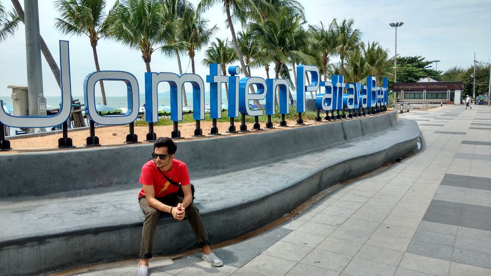 Photo of Jomtien Beach, Chon Buri, Thailand by Zahid