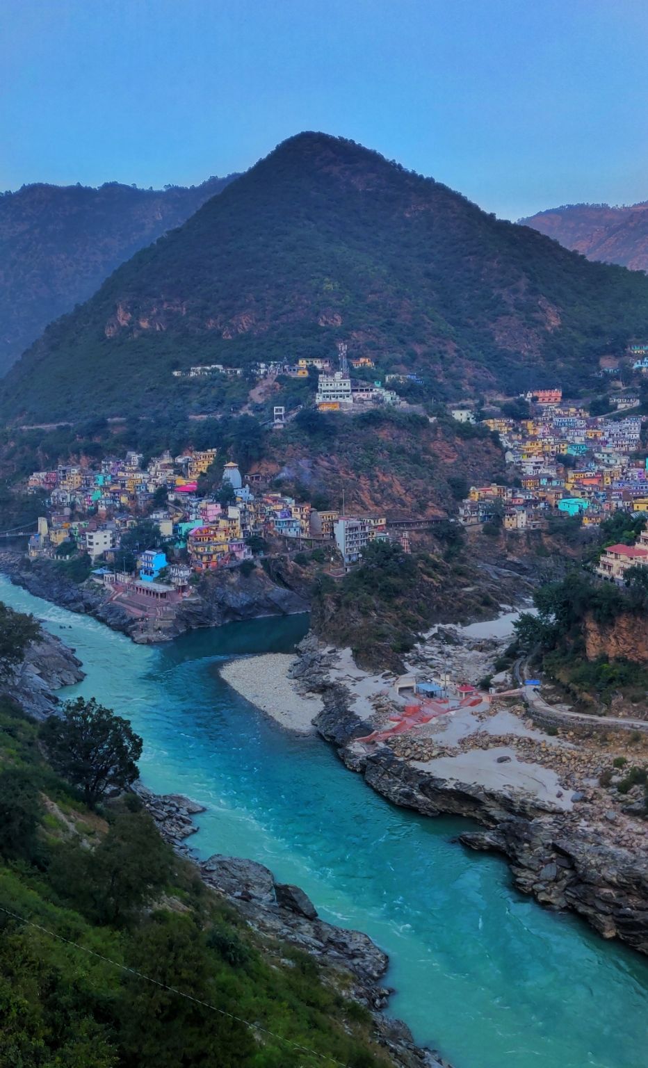 Photo of Devprayag, Uttarakhand, India by Akash Parmar
