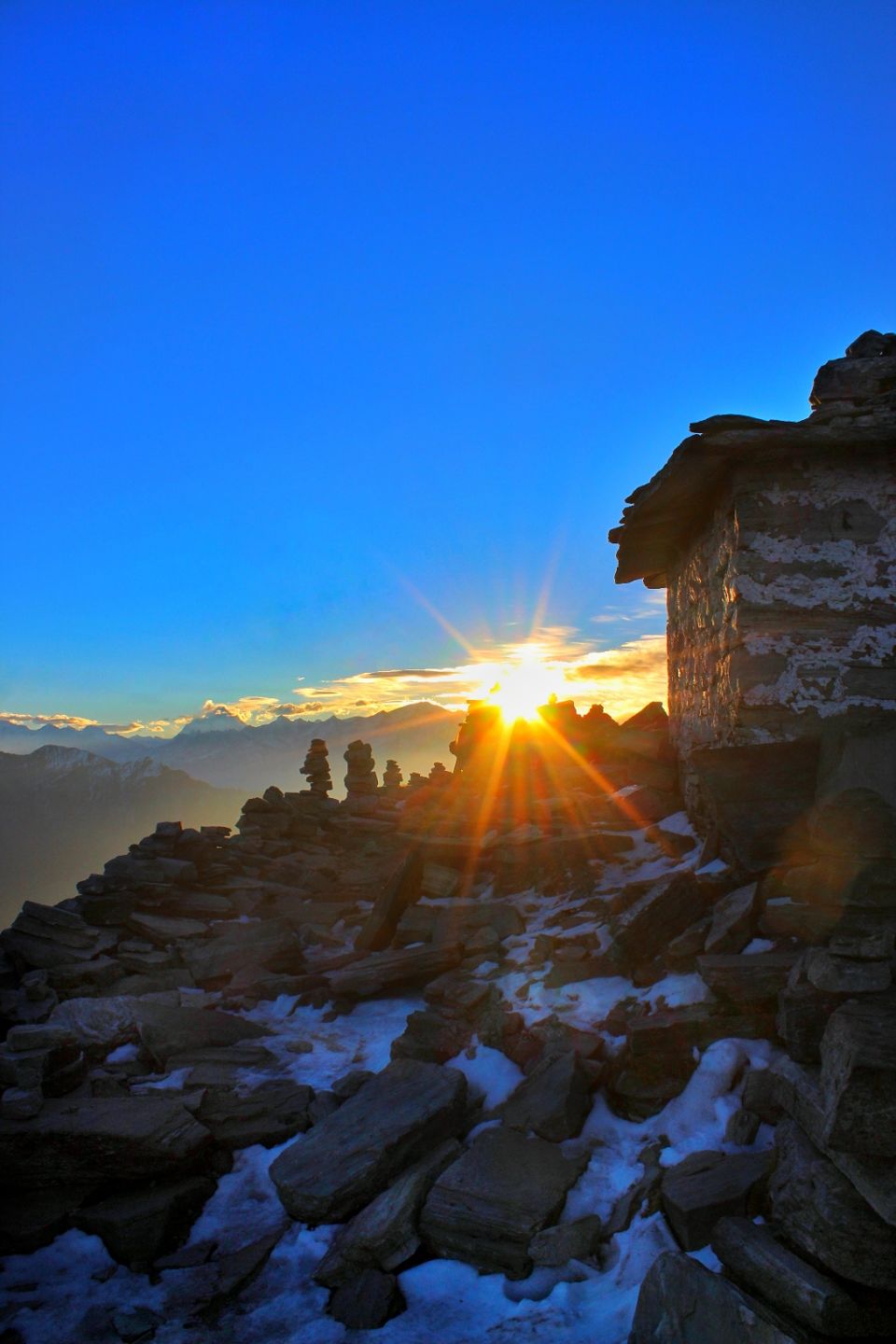 Photo of Deoria Tal, Uttarakhand by Akash Parmar