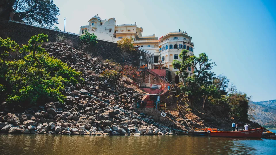 Photo of Live like Maharajas & Rani's at Hill Fort Kesroli in Alwar by Ratan Mehta