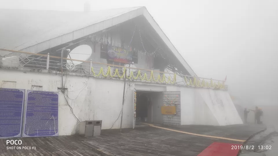 Photo of A Mesmerising Journey to the Sublime Valley of Flowers & Hemkund Sahib by Bharat Kevlani