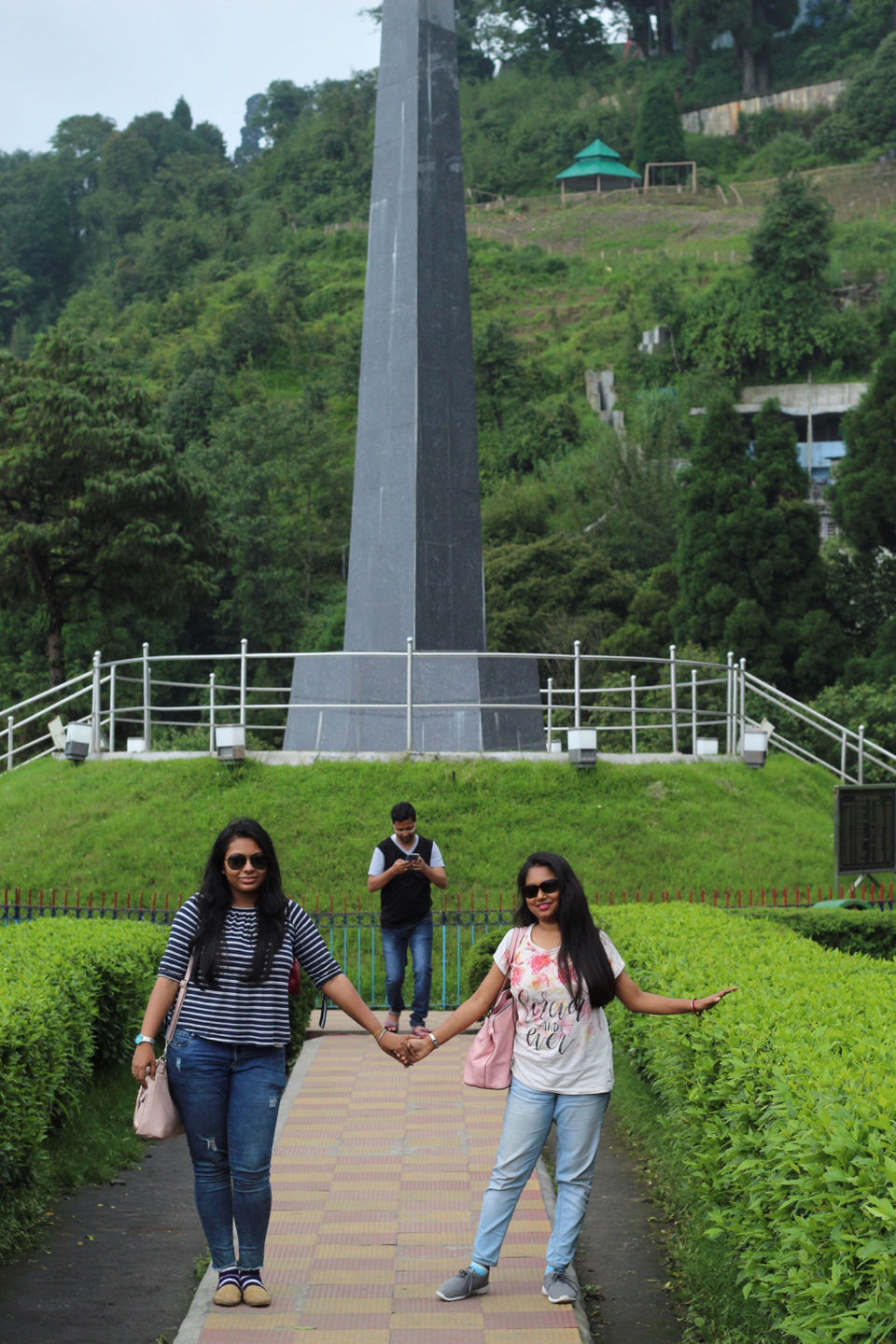 Photo of Batasia Loop, West Point, Darjeeling, West Bengal by Atrayee Sam