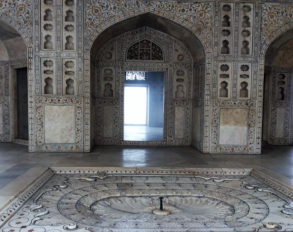 Photo of Agra Fort, Rakabganj, Agra, Uttar Pradesh, India by Sayani