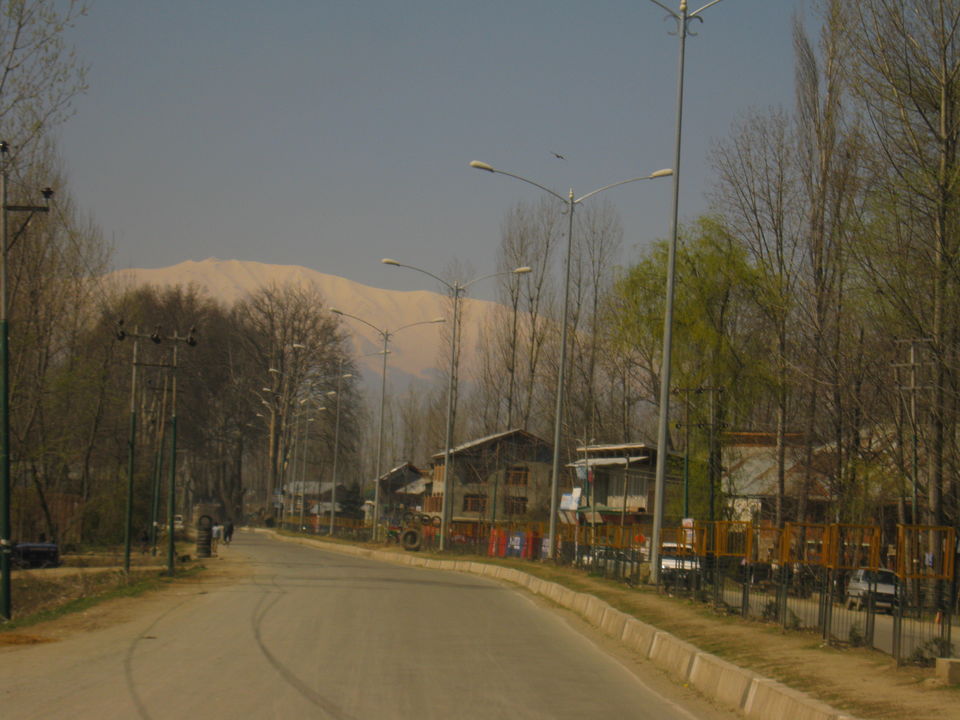 Photo of Kashmir Collected Through The Lens by Sayani