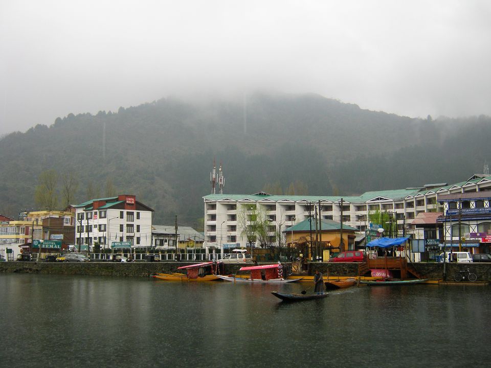 Photo of Kashmir Collected Through The Lens by Sayani