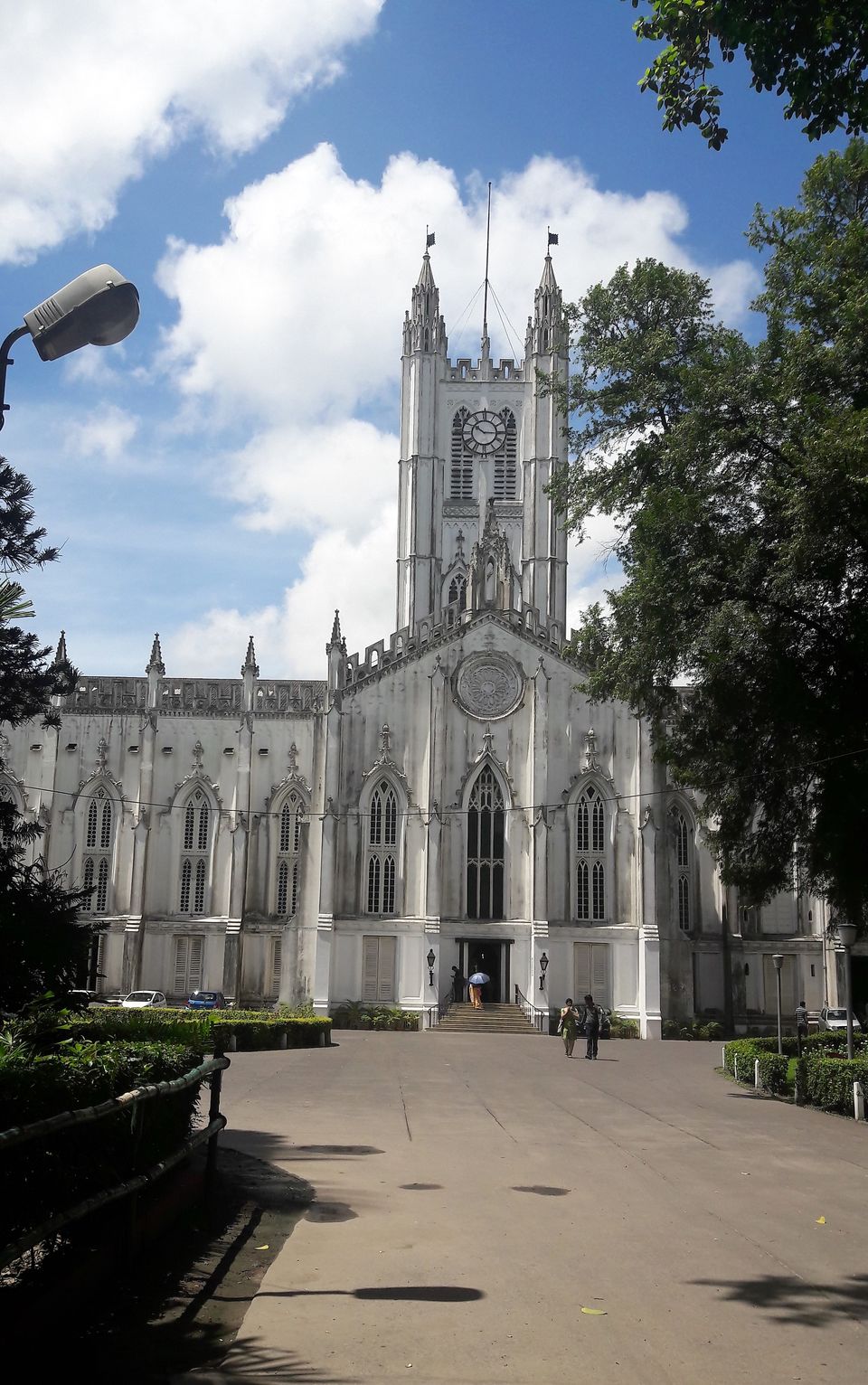 Photo of The Befrienders of Kolkata's St Paul's Cathedral 1/4 by Sayani