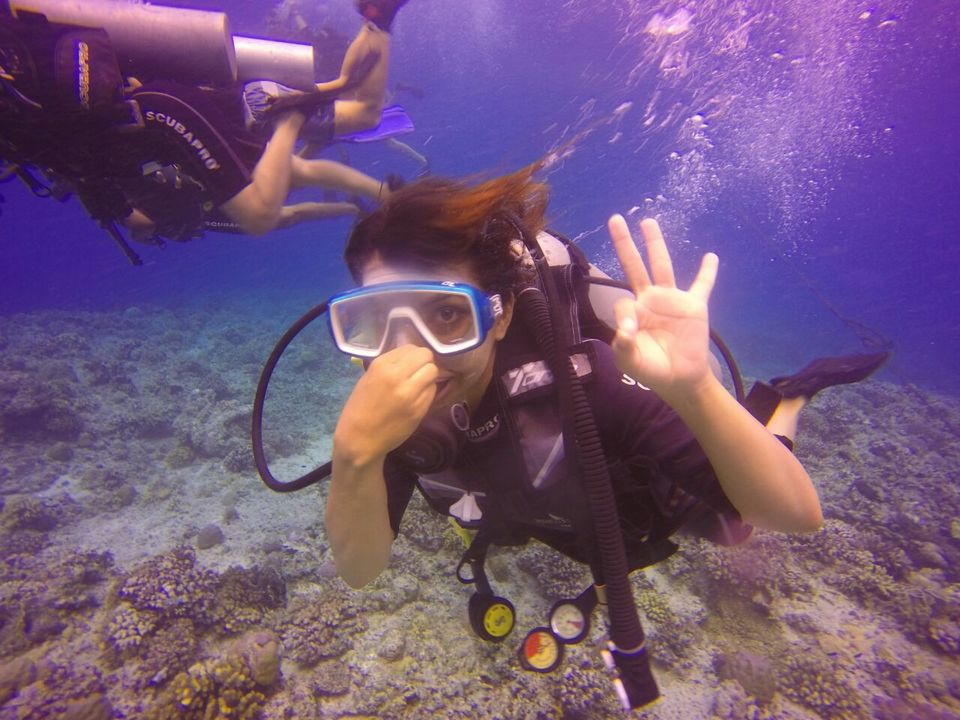 Photo of Gili Islands, Gili Indah, North Lombok Regency, West Nusa Tenggara, Indonesia by Monika Jhamnani