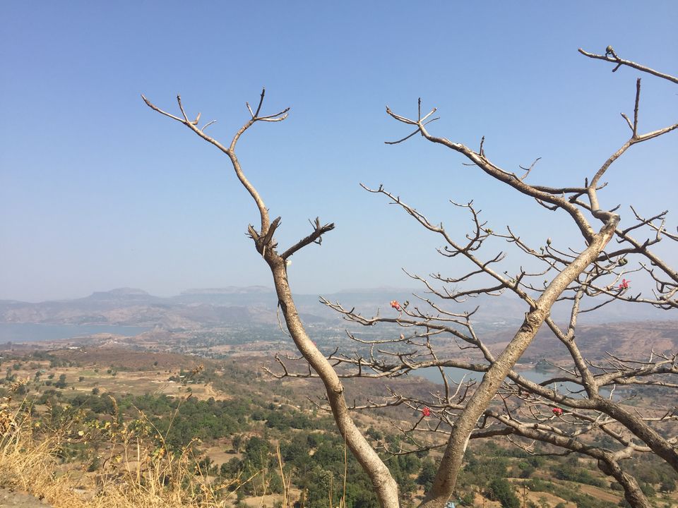Photo of Tikona Fort: 7 hours with 7 Friends in unknown city #offbeatgetaway 12/16 by Amarpreet(Escapefortravel)