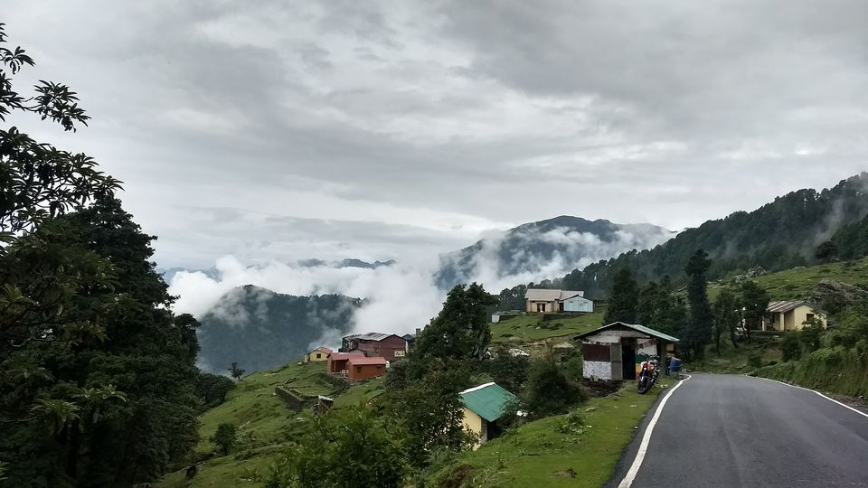 Photo of Chopta - A beautiful paradise in the lap of Uttarakhand 1/4 by Travelling Happily