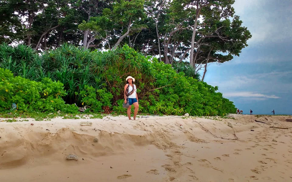 Photo of Laxmanpur Beach No 1, Village Road, Lakshmanpur, Andaman and Nicobar Islands, India by Travelling Happily
