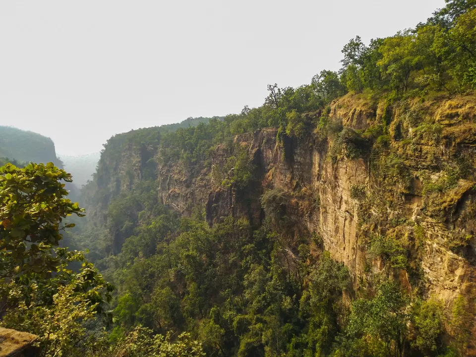 Photo of Handi Khoh, Pachmarhi Cantt, Madhya Pradesh, India by Travelling Happily