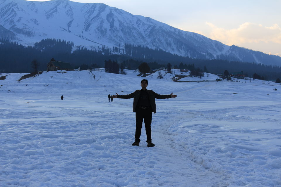 Photo of Three days in Gulmarg Kashmir 8/27 by MANISH SRIVASTAVA