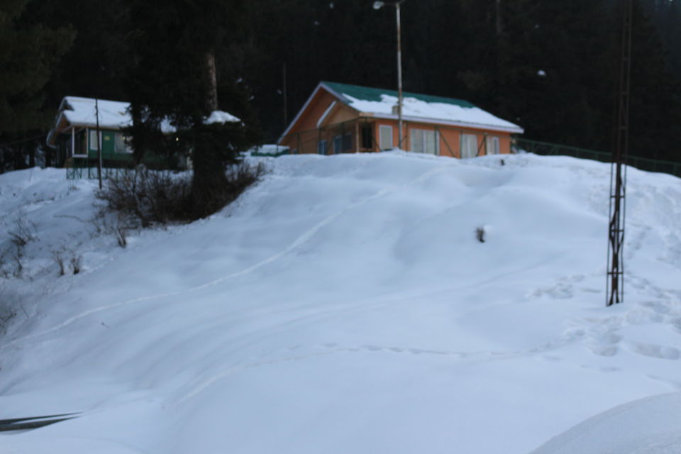 Photo of Three days in Gulmarg Kashmir 26/27 by MANISH SRIVASTAVA