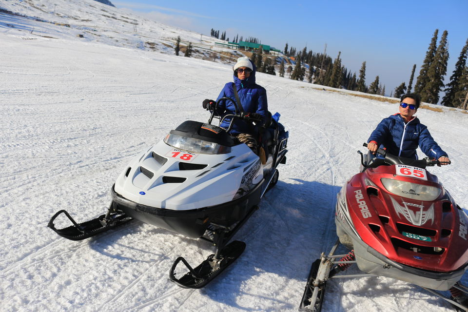 Photo of Three days in Gulmarg Kashmir by MANISH SRIVASTAVA