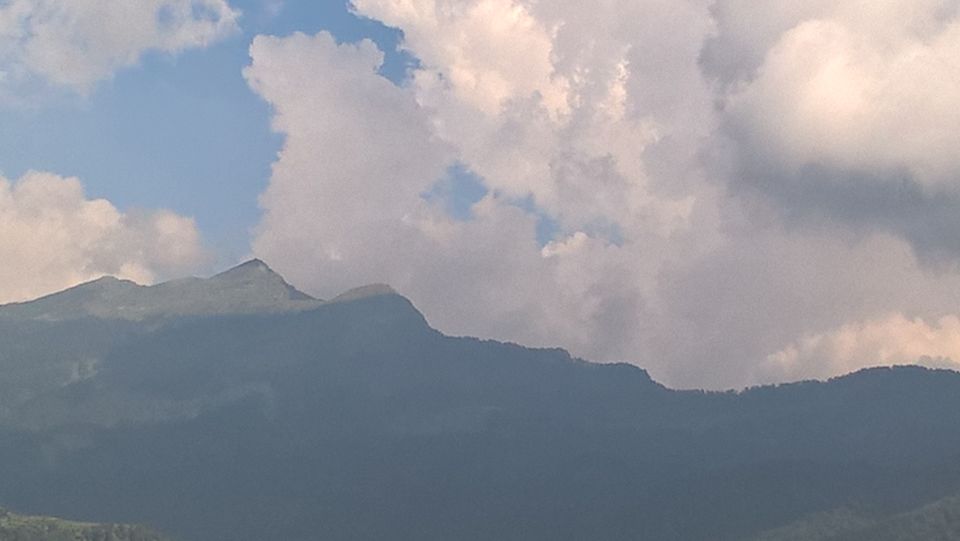Photo of Deoria taal and Chandershila peak trek 13/20 by Farid Uddin