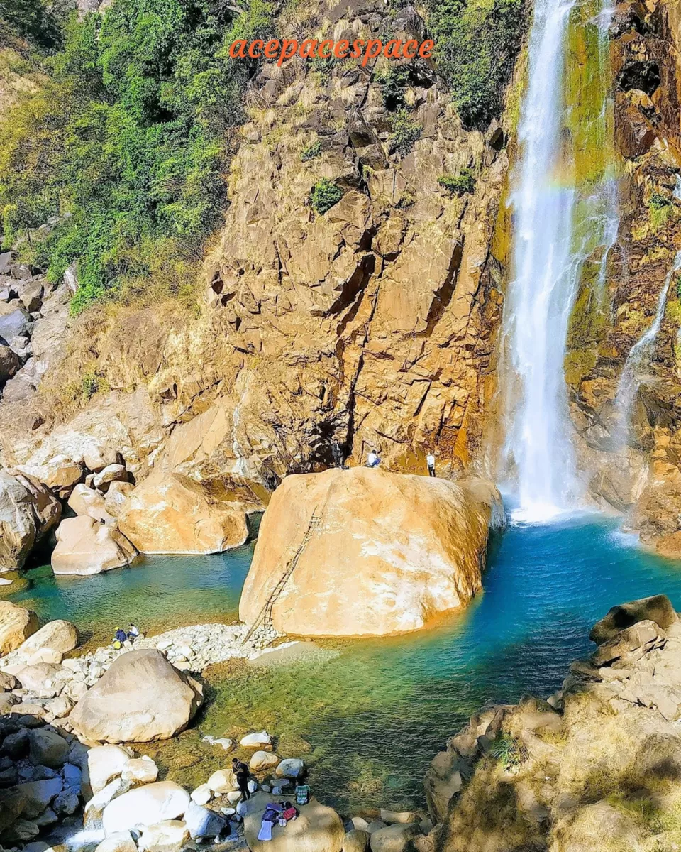 Photo of Rainbow Falls, Nohkalikai Road, Cherrapunjee, Meghalaya, India by Bhagyashree Masurkar