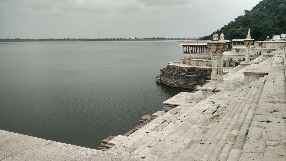 Photo of Rajsamand Lake, Rajsamand, Rajasthan, India by Himadri Pal