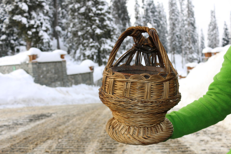 Photo of A Lavish Escape to the Heaven on Earth- Kashmir at Its Best in Winters by Shubhangi Jeswal