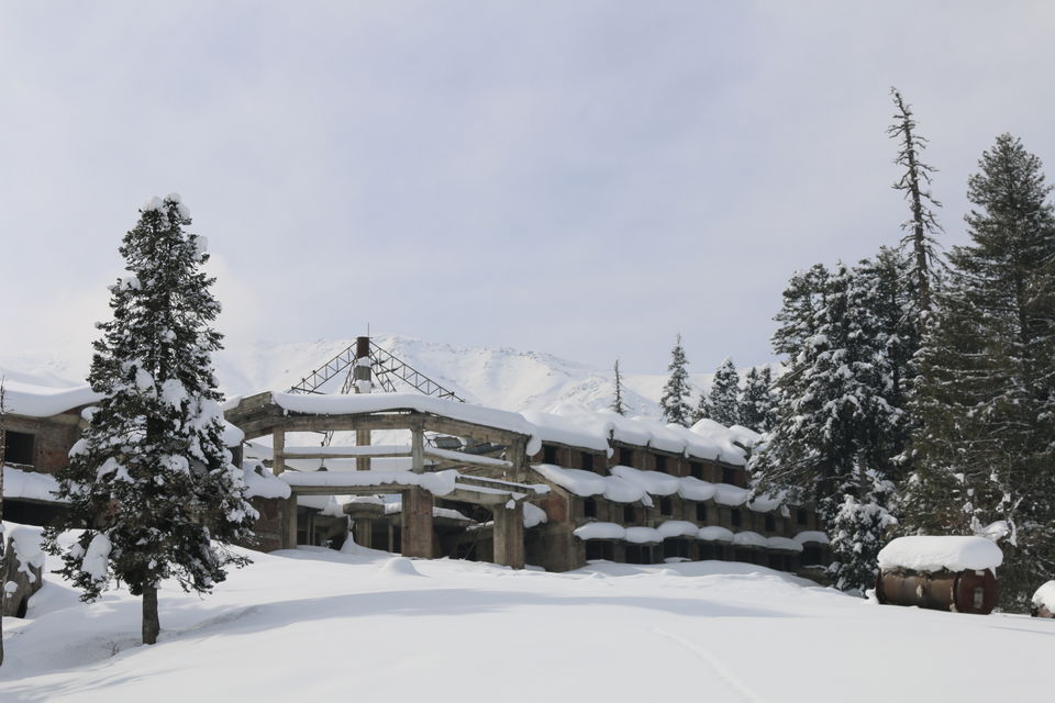 Photo of GULMARG SKI TOUR, Gulmarg by Shubhangi Jeswal