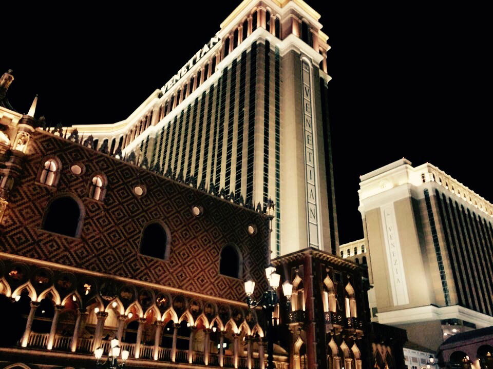Photo of 11 Incredibly Interesting Things You Must Do While You Are On A Road Trip To Los Angeles And Vegas by Shubhangi Jeswal