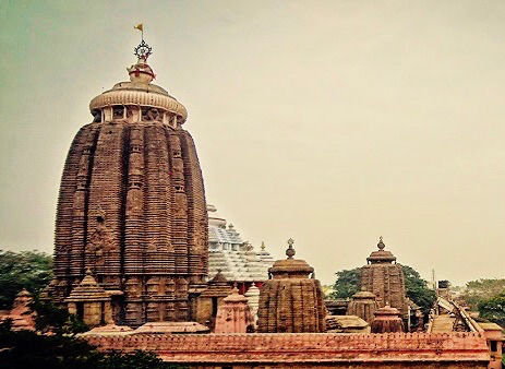 Photo of Odisha Odyssey- Sunny Skies, Sun-baked Beaches And The Sun Temple. by Shubhangi Jeswal