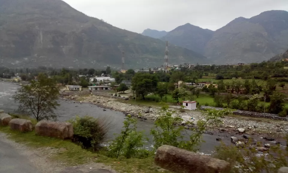 Photo of en route kasol by juhi shah