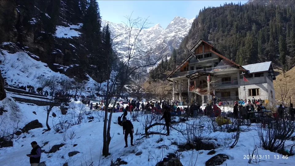 Photo of Solang Valley, Burwa, Himachal Pradesh, India by Easthighlands Tours & Travels
