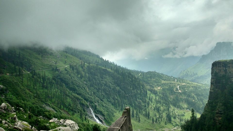 Photo of Baralacha La Pass, Himachal Pradesh by sikkimtravelhub