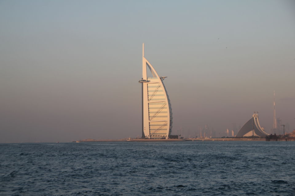 Photo of Burj Al Arab, Jumeirah Beach Road, Jumeirah 3 - إمارة دبيّ - United Arab Emirates by Akanksha Maurya