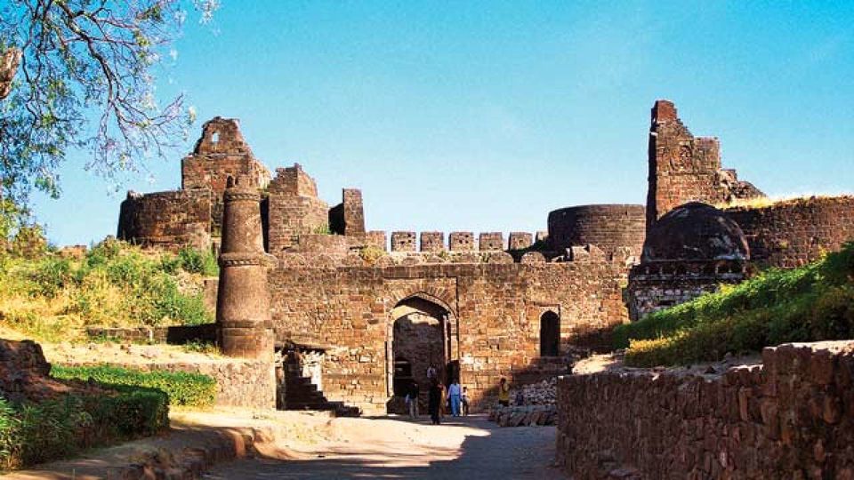 Photo of Daulatabad, Maharashtra, India by Neha Ballal