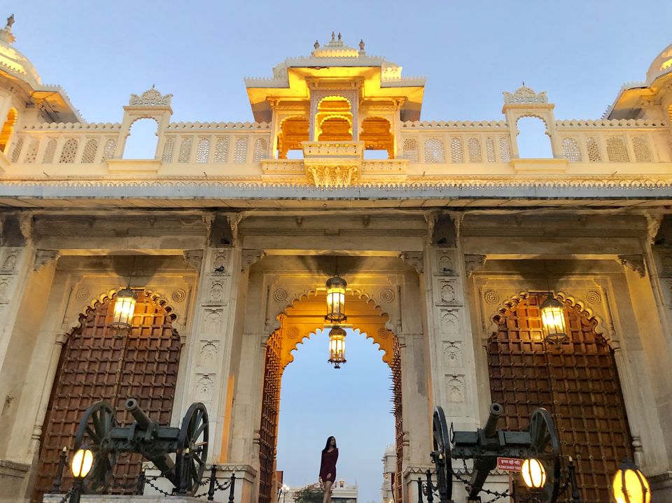 Photo of Reminiscent of the Royals – Shiv Niwas Palace, Udaipur by Ranak Trivedi