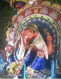 Photo of Dholya Ganapati Mandir, Ganpati Ali, Wai, Maharashtra, India by Tripping With Prajakta