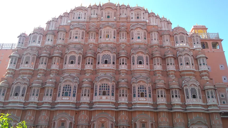 Photo of Hawa Mahal, Hawa Mahal Road, Badi Choupad, J.D.A. Market, Pink City, Jaipur, Rajasthan, India by Tripping With Prajakta