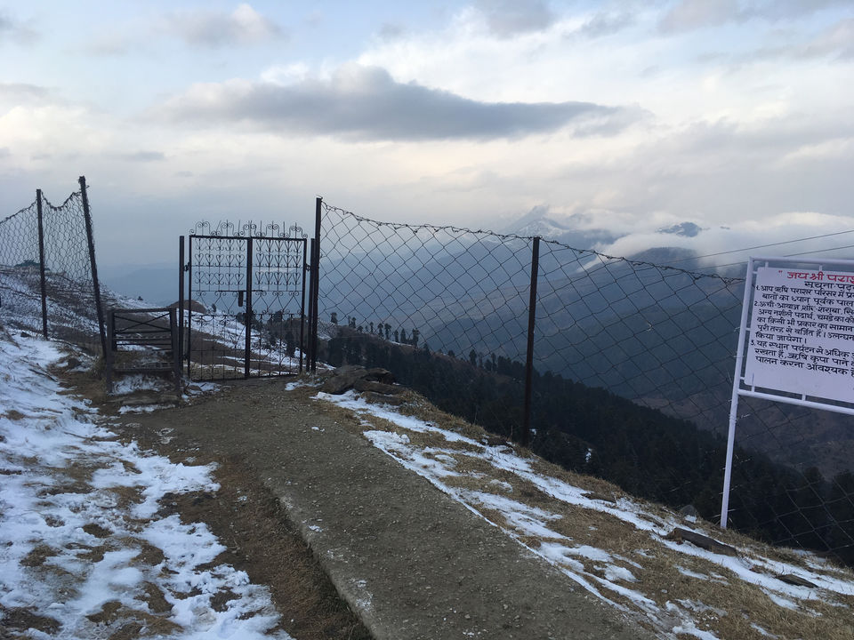 Photo of Parashar Lake, D.P.F. Parashar Dhar, Himachal Pradesh by Nainshree Goyal