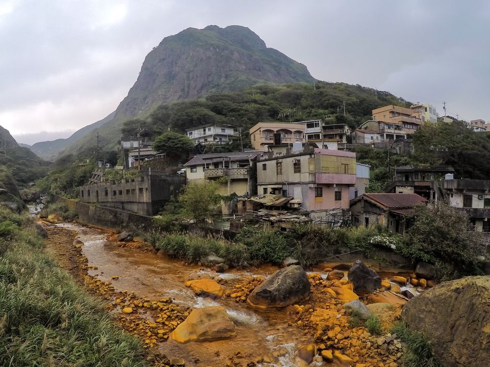 Photo of Don’t Underrate: Spotlight on Taiwan Part 1 – Jiufen and the Golden Waterfall by Tara Anne Nikezic