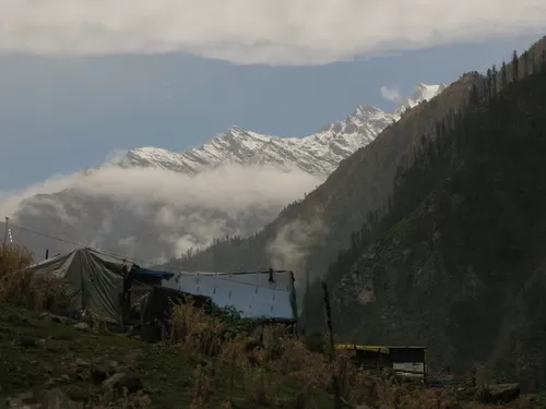 Photo of Khir Ganga, Himachal Pradesh, India by Shivam Negi