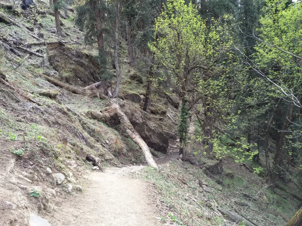 Photo of Khir Ganga, Himachal Pradesh, India by Shivam Negi
