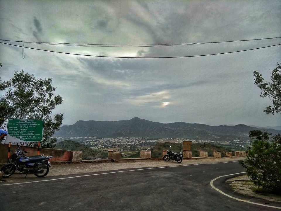 Photo of Nareli Digamber Jain Temple, Ajmer, Rajasthan, India by Sucheta Sarkar