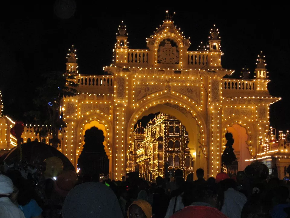 Photo of Your first weekend trip from Bangalore: Mysore-Somanathapura in 2 Days by Ashish G