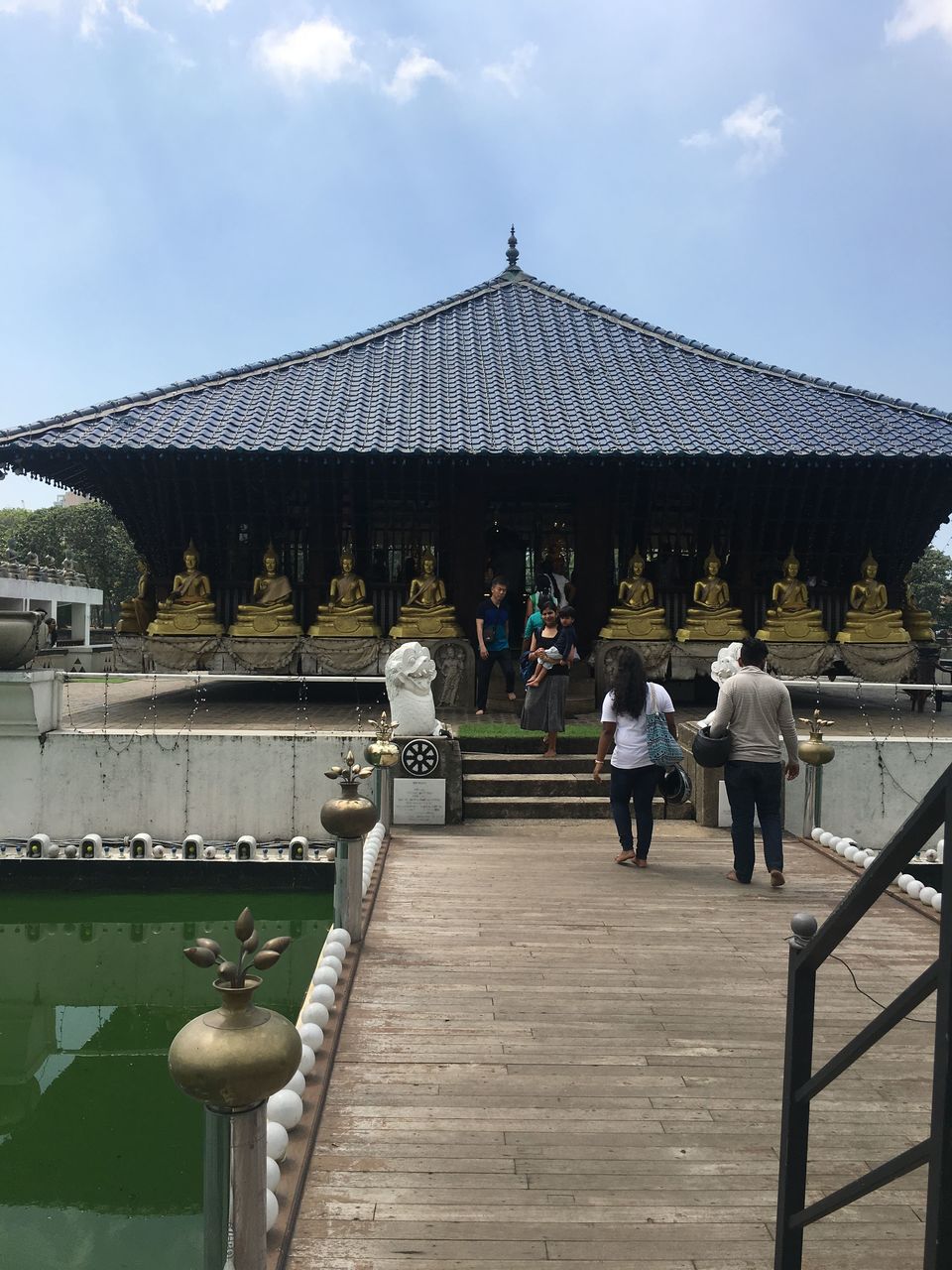 Photo of Gangaramaya Temple, Sri Jinarathana Road, Colombo, Sri Lanka by Ashish G