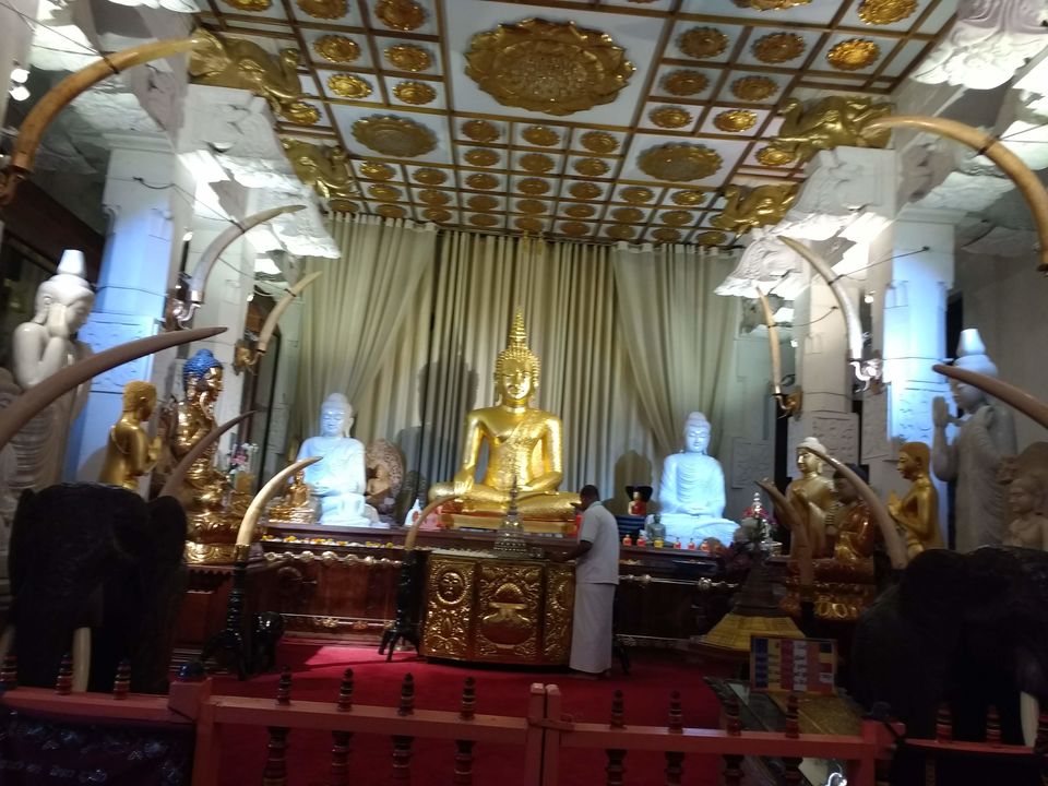 Photo of Temple of the Sacred Tooth Relic, Sri Dalada Veediya, Kandy, Sri Lanka by Ashish G