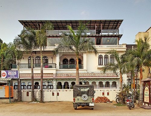 Photo of Best Budget Hotel in Udaipur, Hotels Near Lake Fateh Sagar Udaipur 1/1 by Hotel Panna Vilas Palace