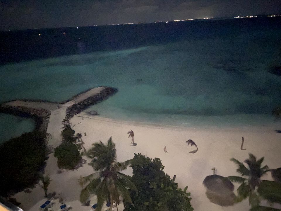 Photo of Falling in Love with the Blue Heaven- Maldives #TripbeforeLockdown 18/49 by Poonam Valecha