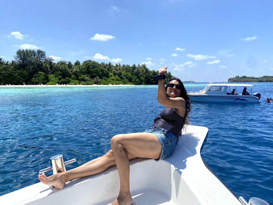 Photo of Falling in Love with the Blue Heaven- Maldives #TripbeforeLockdown 26/49 by Poonam Valecha