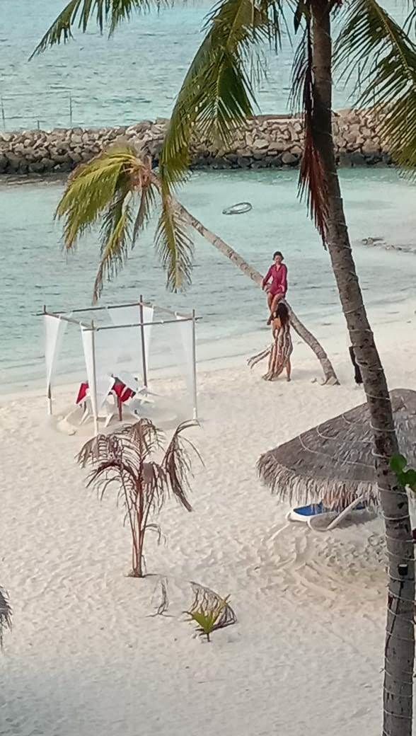 Photo of Falling in Love with the Blue Heaven- Maldives #TripbeforeLockdown 44/49 by Poonam Valecha